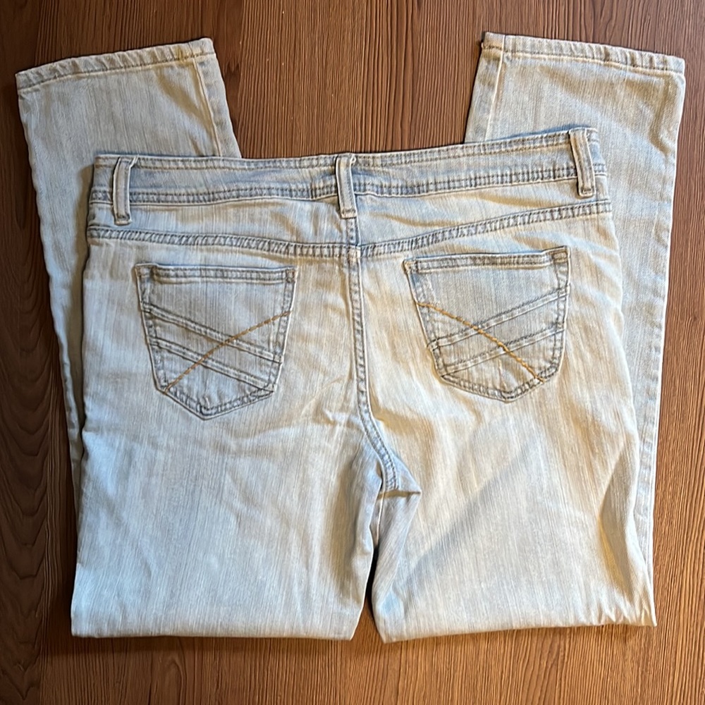 Ana boyfriend denim size 10, light wash